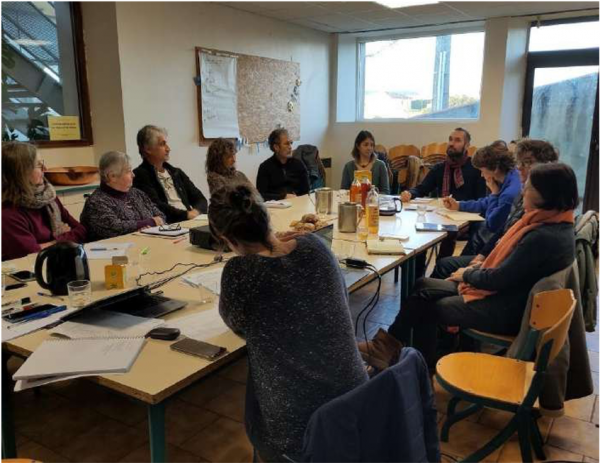 Transmission Reprise Agricole Cordais et Causse Participants lors d'une séance de formation-développement pour le projet de transmission et reprise agricole dans le Cordais et le Causse